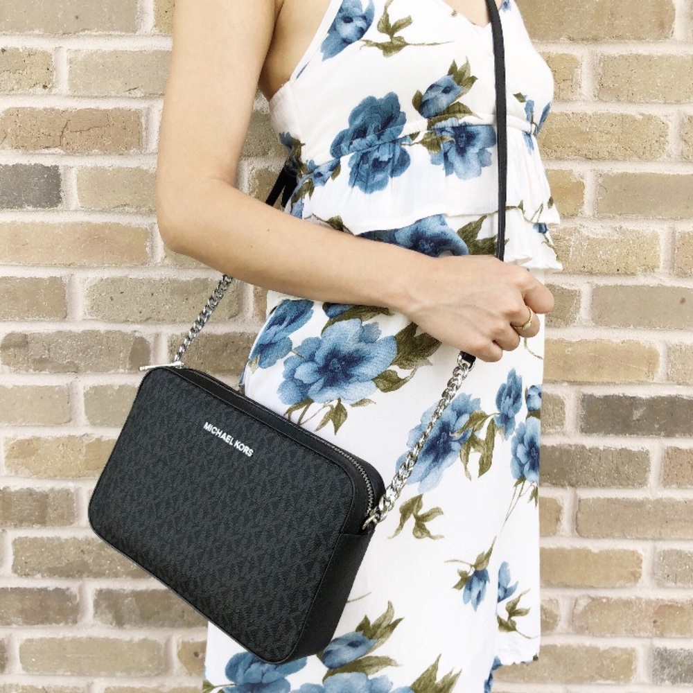 Gaby’sBags👜💕- NWT Michael Kors Crossbody Black - Picture 4 of 8